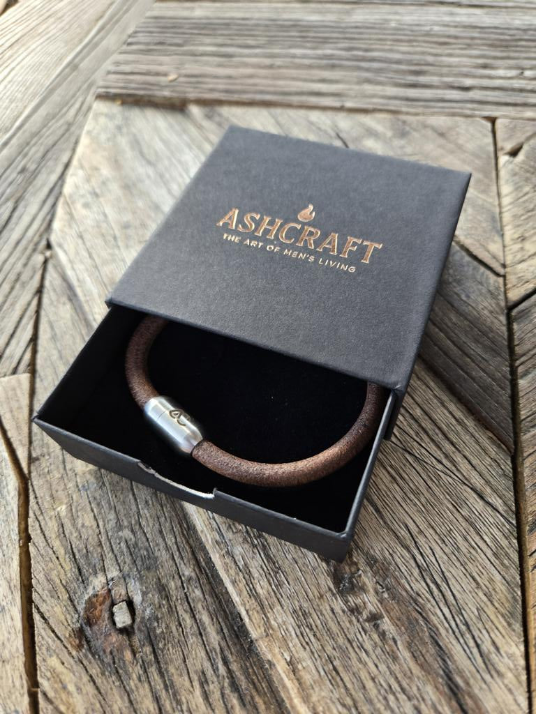 Forge Torque - Einfach & Glatt - braun