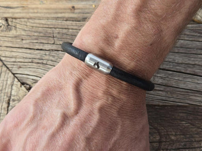 Forge Torque - Einfach & Glatt - Vintage schwarz