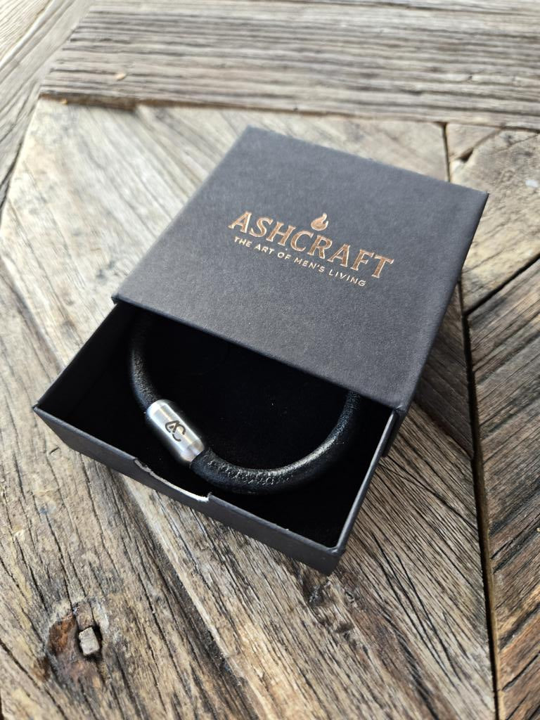 Forge Torque - Einfach & Glatt - Vintage schwarz